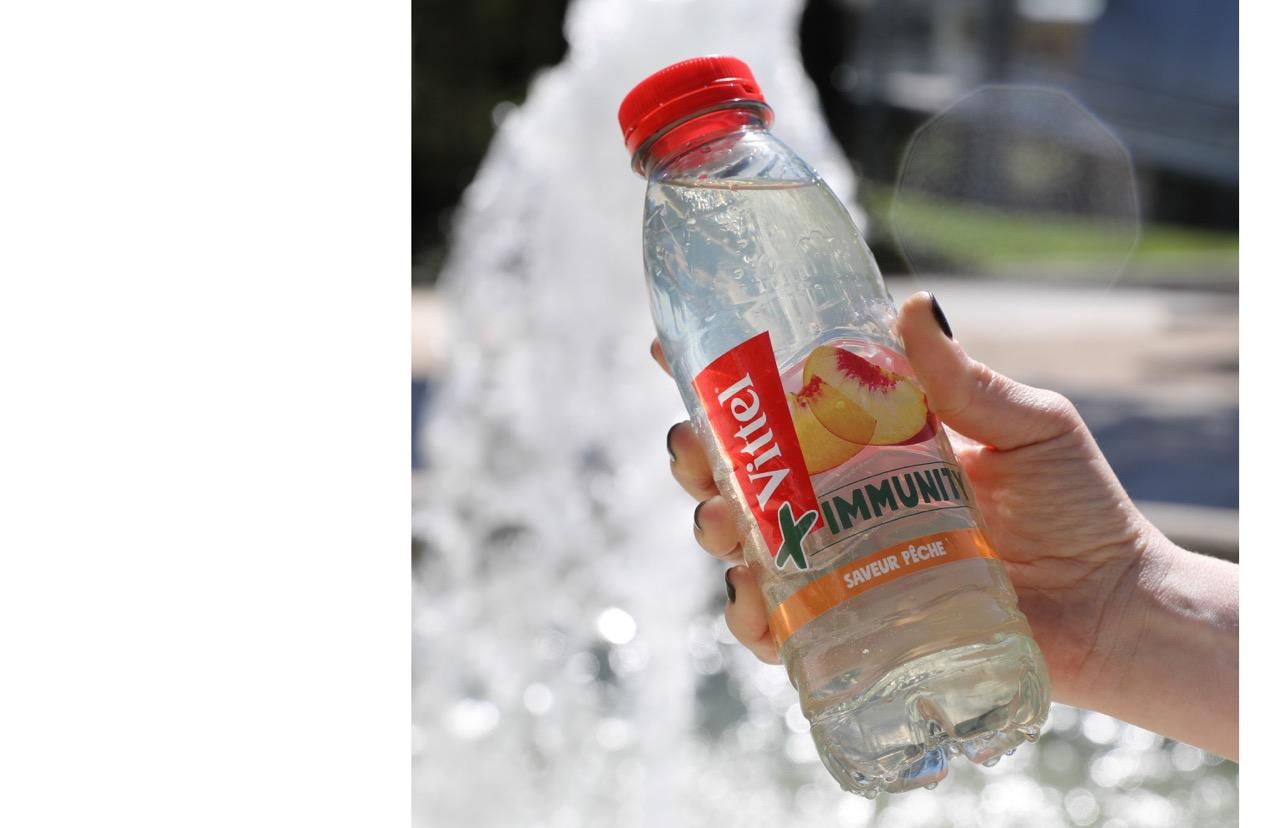 Vittel+_Bottle_Peche